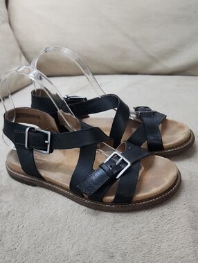 Clarks Black Leather Strappy Buckle Sandals